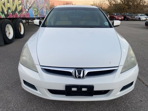Used 2007 Honda Accord SE image 2