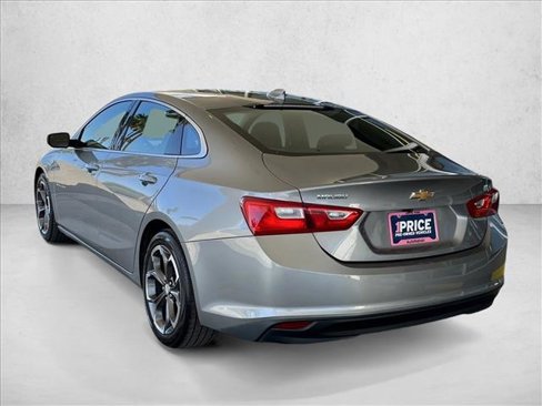Used 2023 Chevrolet Malibu LT image 3