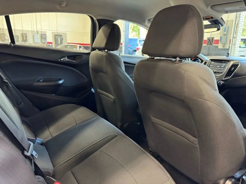Used 2016 Chevrolet Cruze LT w/ Convenience Package image 25