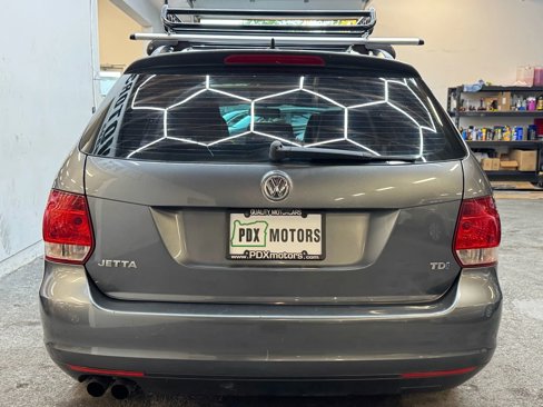 Used 2014 Volkswagen Jetta TDI image 5