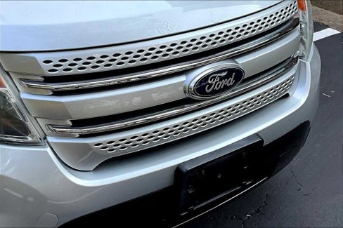 Used 2013 Ford Explorer XLT image 27