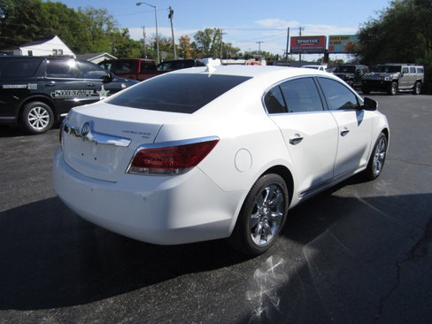 Used 2010 Buick LaCrosse CXL image 4