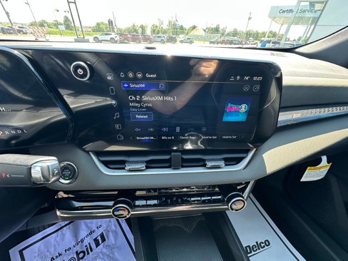 New 2026 Chevrolet Equinox LT w/ Convenience Package II image 21