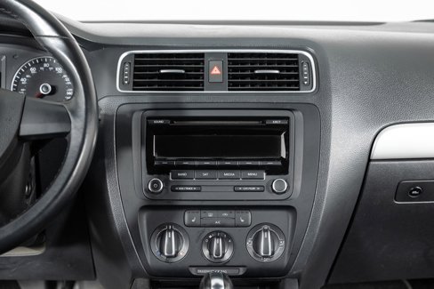Used 2014 Volkswagen Jetta SE image 34