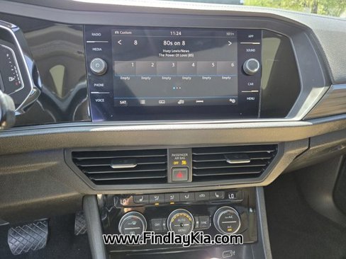 Used 2019 Volkswagen Jetta SEL image 24