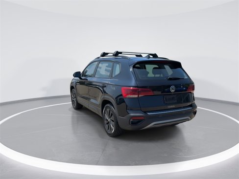 Used 2022 Volkswagen Taos S image 6