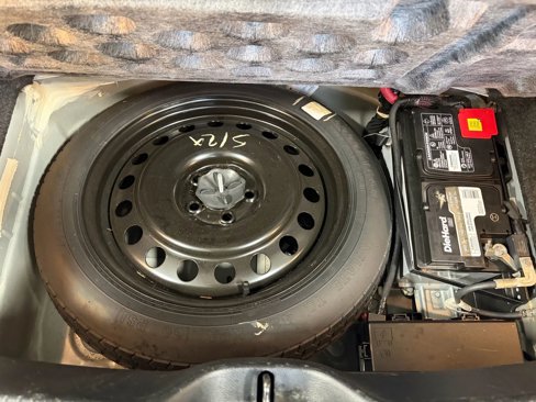 Used 2019 Chrysler 300 Limited image 28