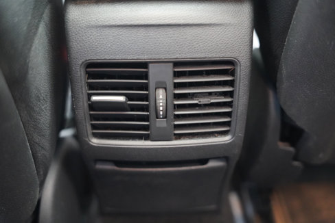 Used 2014 Mercedes-Benz CLA 250 image 38