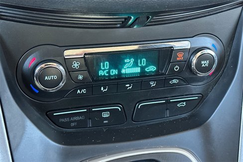 Used 2014 Ford C-MAX SE w/ Equipment Group 203A image 21
