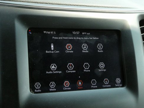 Used 2019 Jeep Cherokee Latitude Plus image 6