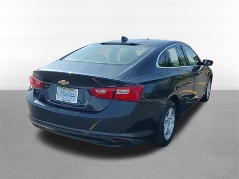 Used 2018 Chevrolet Malibu LS image 6