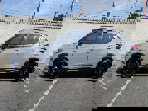 Used 2023 Nissan Kicks SR w/ SR Premium Package image 12