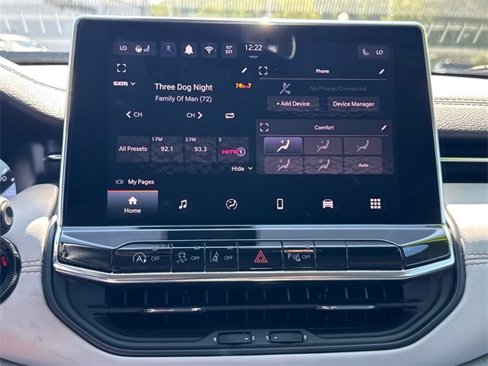 Certified 2022 Jeep Compass Limited image 18
