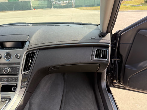 Used 2009 Cadillac CTS 3.6 AWD image 27