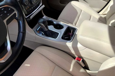 Certified 2022 Jeep Grand Cherokee Laredo E image 16