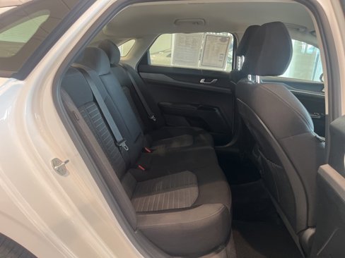 Used 2025 Kia K5 LXS image 26