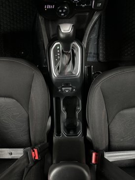 Used 2023 Jeep Renegade Trailhawk image 25