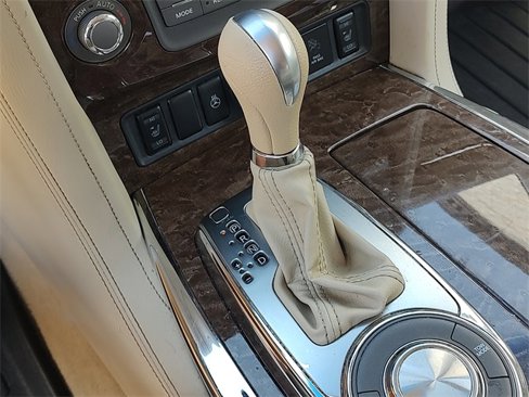 Used 2015 INFINITI QX80 2WD w/ Driver's Assistance Package image 22
