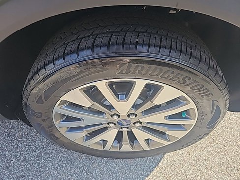 Certified 2021 Ford Escape Titanium image 43