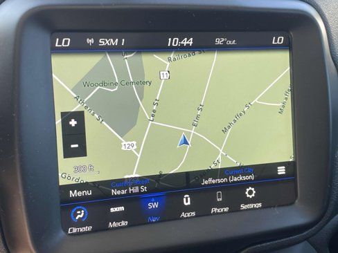 Used 2022 Jeep Renegade Latitude w/ Sun/Sound Group image 19