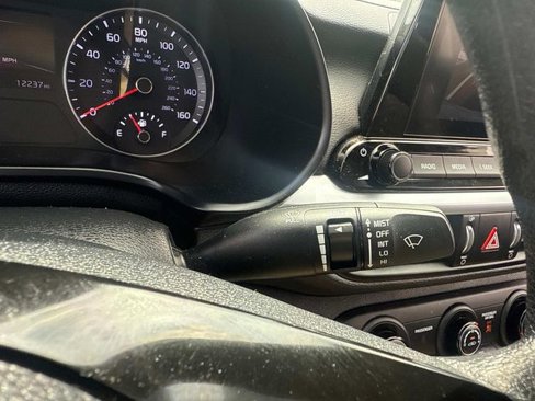Used 2023 Kia Forte LXS w/ LXS Technology Package image 30
