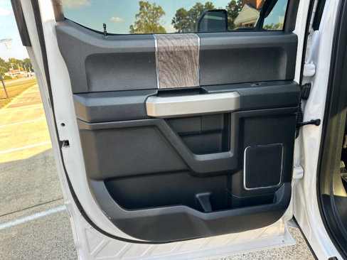 Used 2019 Ford F250 Lariat image 17