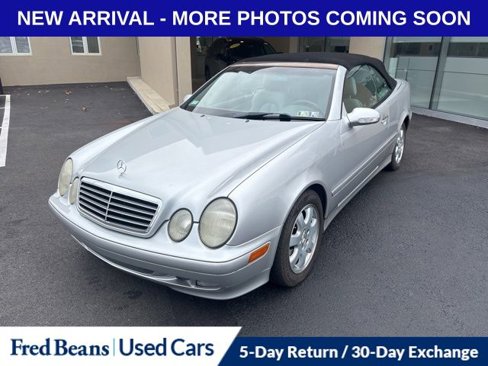 Used 2003 Mercedes-Benz CLK 320 Cabriolet image 1