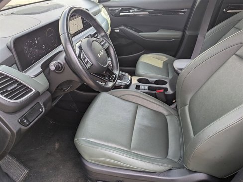 Used 2024 Kia Seltos SX image 11