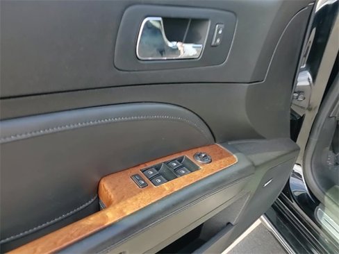 Used 2011 Cadillac STS Luxury image 14