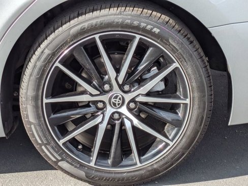 Used 2022 Toyota Camry SE image 13