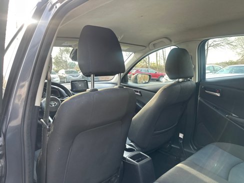 Used 2019 Toyota Yaris LE image 13