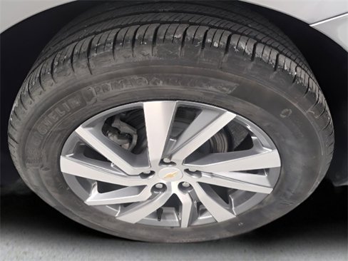 Used 2024 Chevrolet Equinox Premier image 29