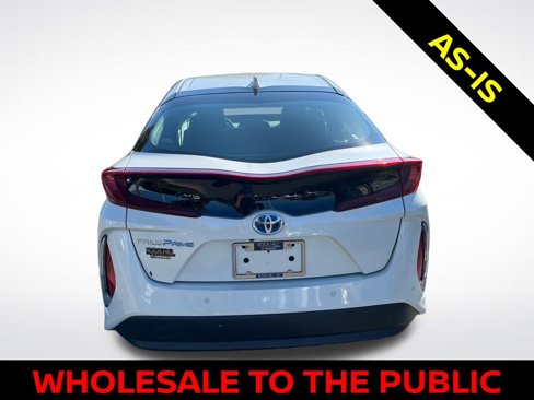 Used 2018 Toyota Prius Prime Advanced image 6
