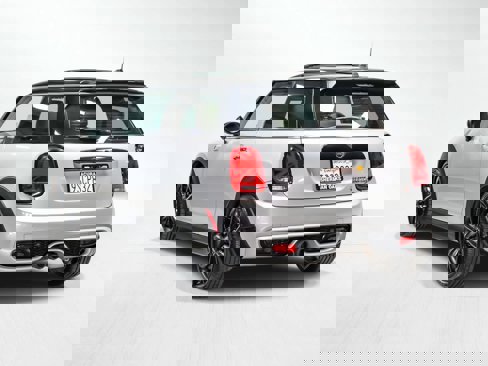 Used 2019 MINI Cooper S w/ Premium Package image 2