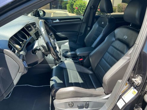 Used 2017 Volkswagen Golf R 4-Door image 13
