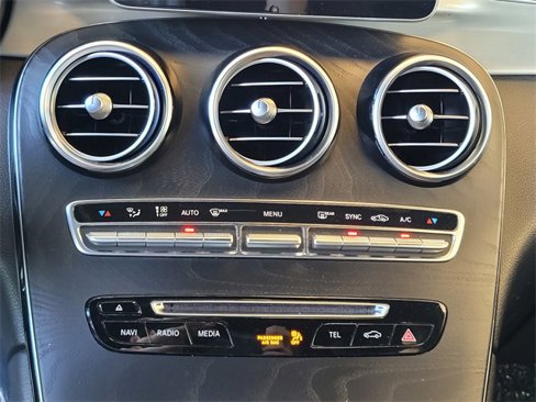 Used 2019 Mercedes-Benz GLC 300 image 21