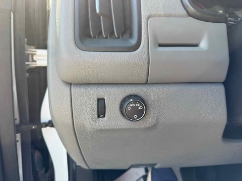 Used 2015 GMC Canyon SL image 29