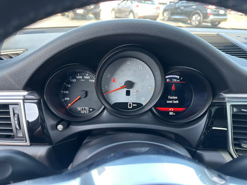 Used 2015 Porsche Macan S image 19