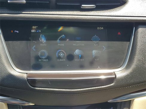 Used 2018 Cadillac XT5 Luxury w/ Driver Awareness Package image 25