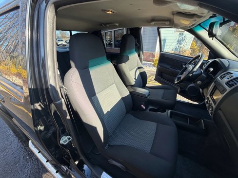 Used 2009 GMC Canyon SLE image 24