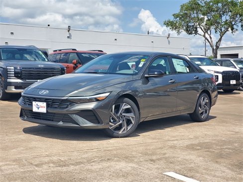 New 2025 Hyundai Elantra Sport image 25