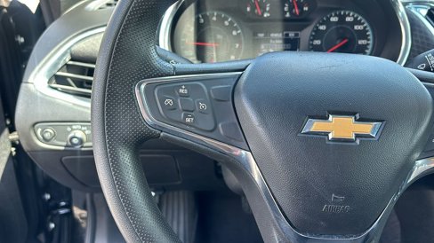 Used 2021 Chevrolet Malibu LT image 17