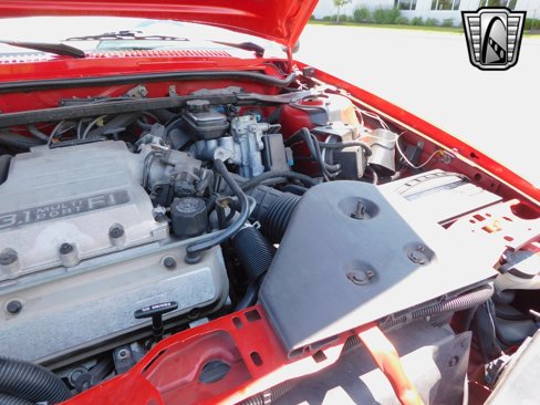 Used 1992 Pontiac Sunbird SE image 23