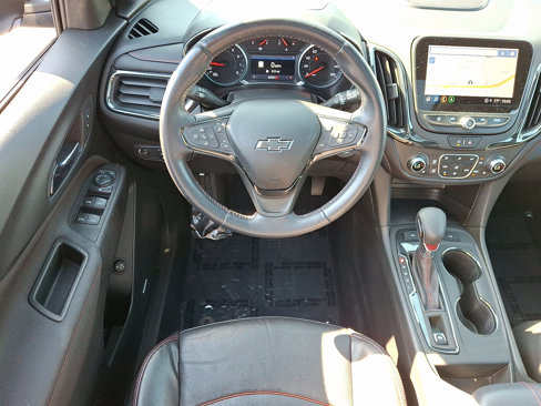 Certified 2022 Chevrolet Equinox RS w/ RS Leather Package image 11