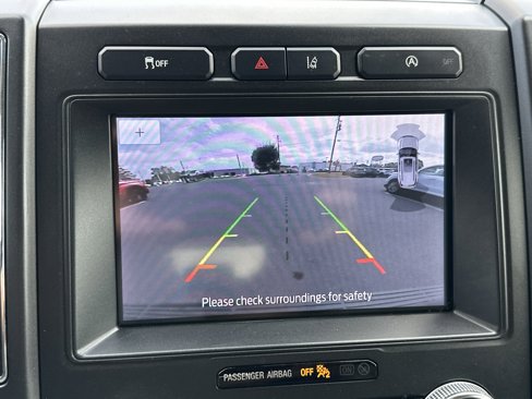 Used 2020 Ford Expedition Max Limited image 32