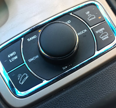 Used 2015 Jeep Grand Cherokee Overland image 28