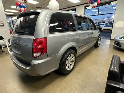Used 2014 Dodge Grand Caravan American Value Package image 9