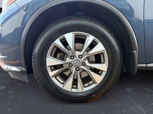 Certified 2015 Nissan Murano SV image 39