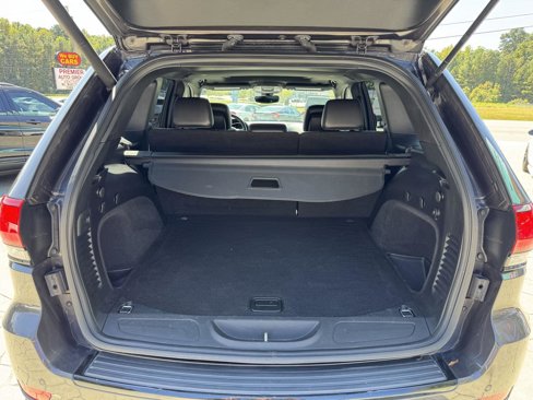 Used 2018 Jeep Grand Cherokee Altitude image 13