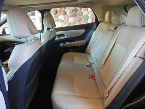 Used 2023 Nissan Ariya AWD image 13